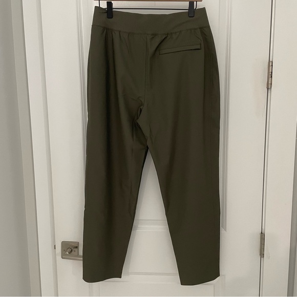 NWT Travis Mathew Moontide Pant Performance Travel Golf.    24 - Picture 8 of 10